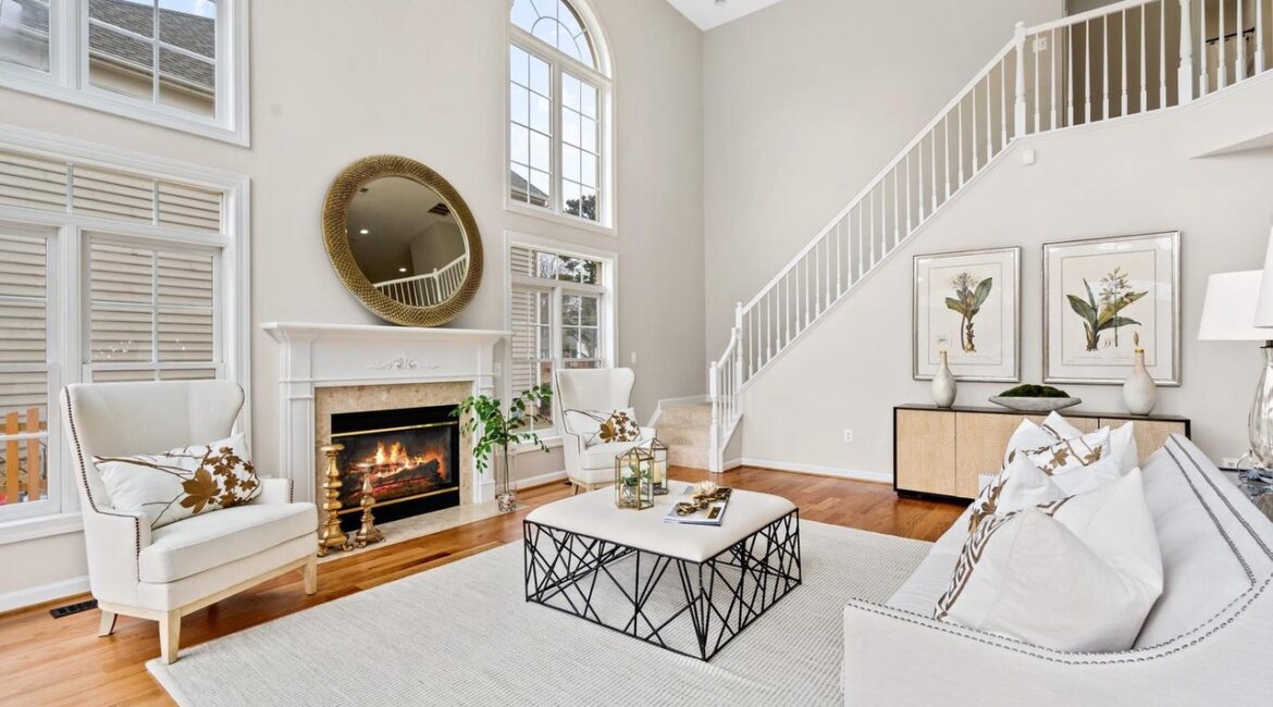 BA brick brick-front colonial